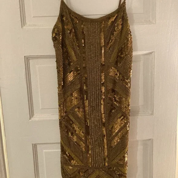 green emerald velvet dress Jenny Dress in Gold Sequin S